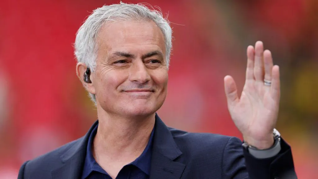 Which person says no to Benfica? - The Special One arrives for negotiations