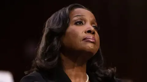 US Court Blocks Trump from Dismissing Lisa Cook