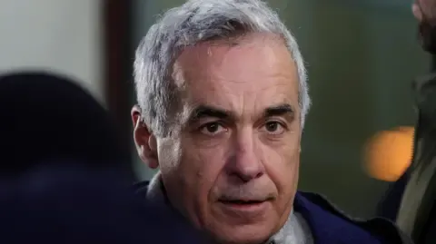 Insurrection Scheme Accusations for Ex- Romanian Head of State Hopeful