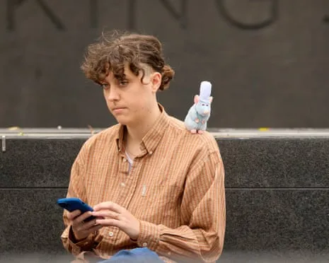 Folks offer me a wide berth’: This strange week of wearing shoulder toys