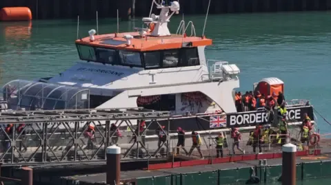 Initial British Judicial Challenge Lodged Opposing Migrant Return Scheme